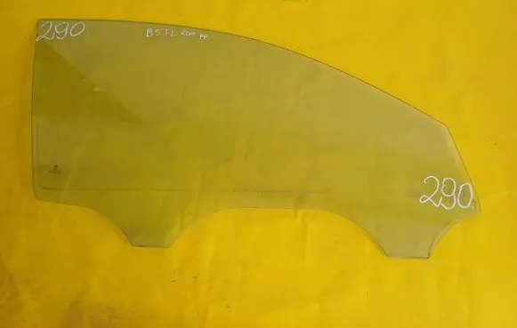 Volkswagen PASSAT B5.5 Front door window glass four-door