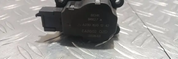 Mercedes-Benz ML W163 Air flap motor/actuator A2308201242 B6627 EAB5020ZD