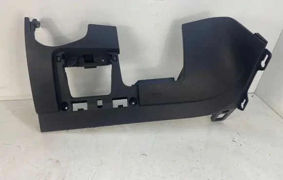 Volkswagen Golf Sportsvan Dashboard lower bottom trim panel 517858365 517858011