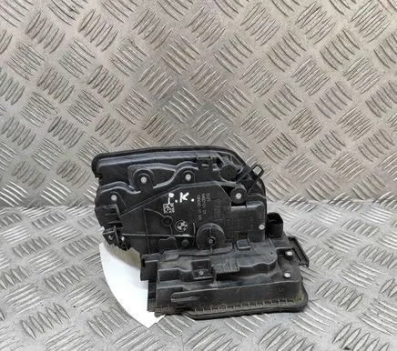 BMW X3 G01 Coupe door lock (next to the handle) 9492101