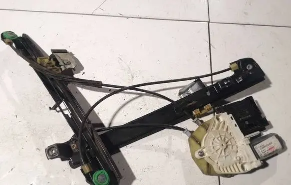 Seat Leon (1P) Sliding door window regulator with motor 