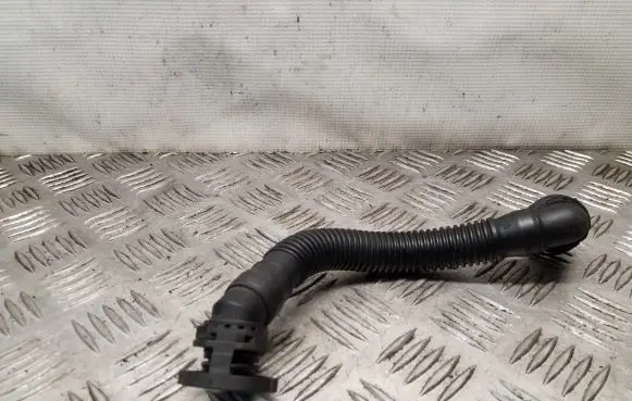 Skoda Octavia Mk2 (1Z) Breather hose/pipe 03L103493AB