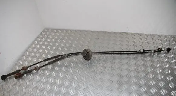 Opel Vivaro Gear shift cable linkage 9612672E 9612672
