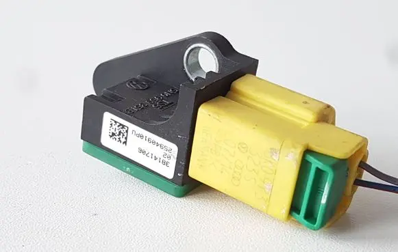 Volkswagen Tiguan Airbag deployment crash/impact sensor 5N0959351B