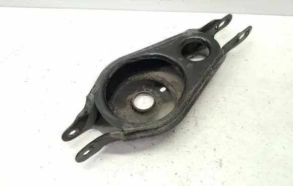 Chrysler Pacifica Rear upper control arm/wishbone