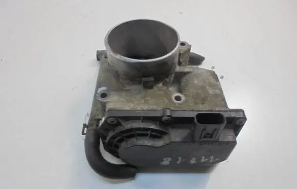 Mazda 6 Electric throttle body valve L3R413640