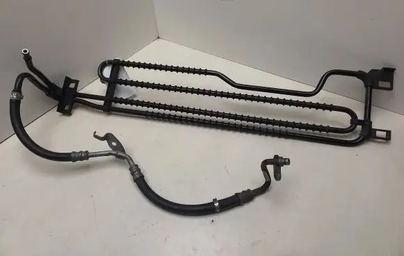 Mercedes-Benz C W204 Power steering radiator A2044601024