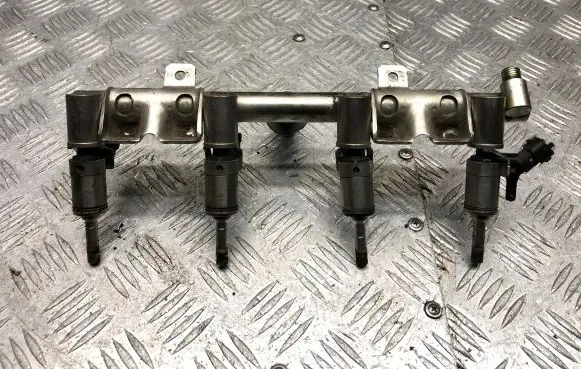 Fuel injectors set