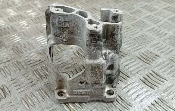 Maserati Levante Bracket in trunk/boot 