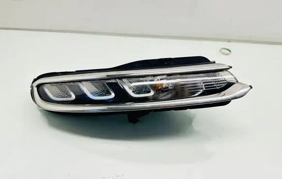 Citroen C3 Headlight/headlamp 9820877880 0020704703