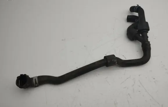 Audi A3 8Y Engine coolant pipe/hose