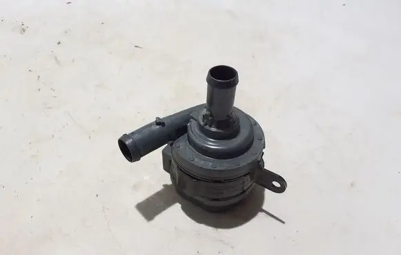 Volvo XC60 Electric auxiliary coolant/water pump 32222252