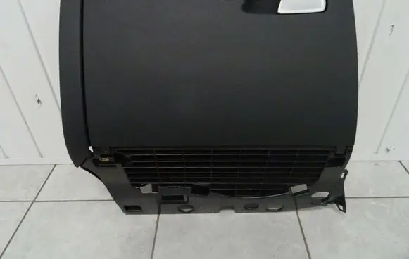 Glove box set