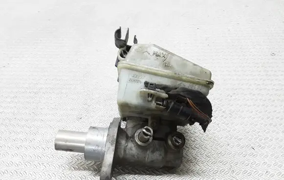 Opel Zafira B Master brake cylinder 32067271