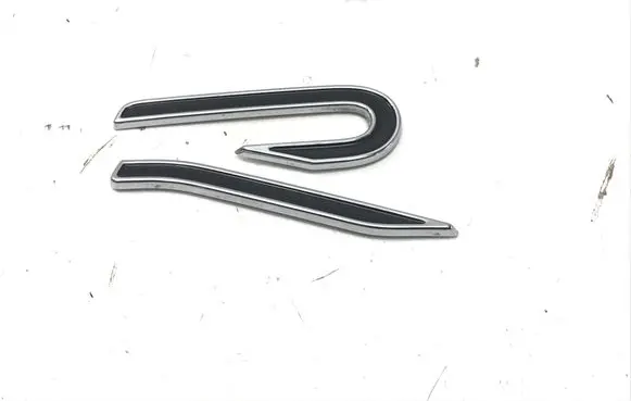 Volkswagen Tiguan Fender model badge letters 