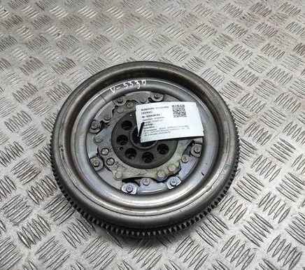 Skoda Octavia Mk3 (5E) Flywheel 06K105266J