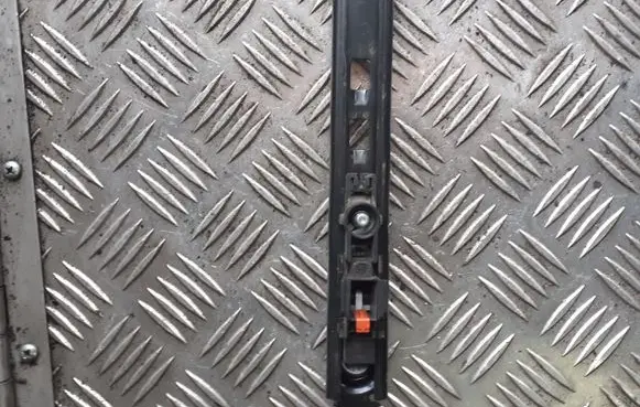 Renault Master III Seat belt adjustment motor 878240009