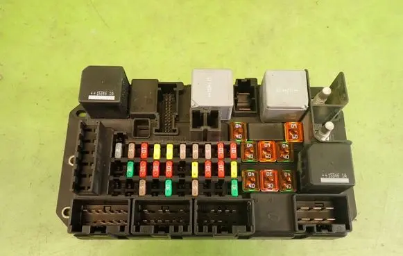 Jaguar XJ X351 Fuse box set GW93-14N030-AC