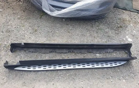 Mercedes-Benz ML W166 Side skirt front trim 