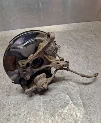 Front wheel hub spindle knuckle