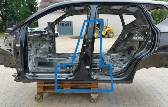 Seat Ateca Pillar (middle) 