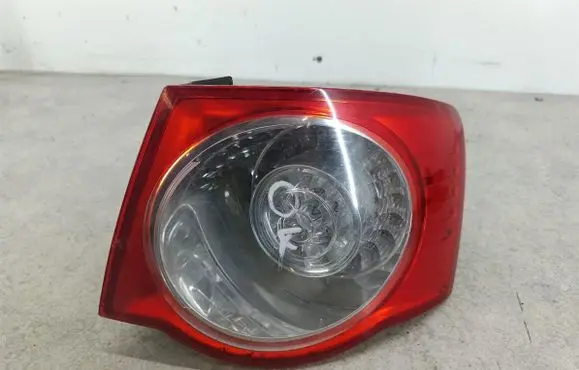 Volkswagen Jetta V Rear/tail lights 1K5945096G