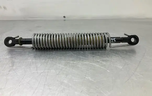 BMW 5 E60 E61 Tailgate/trunk/boot tension spring 7141490