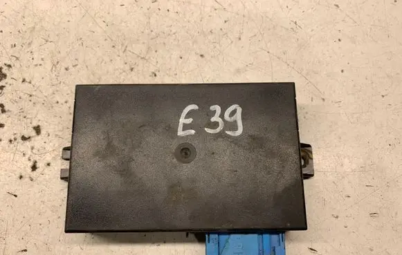 BMW 5 E39 Cruise control unit/module 65718375497 199812 118680