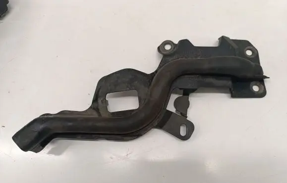 Engine compartment rubber