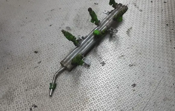 Fuel injectors set