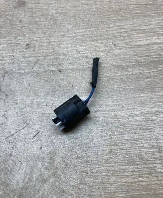 BMW 3 E90 E91 Plug wire 1718555 17185551