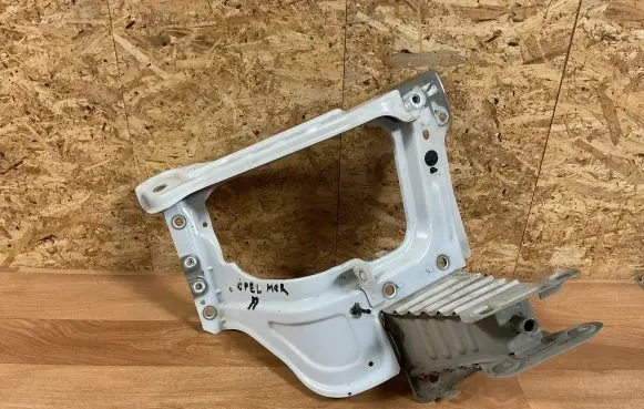 Opel Meriva B Side radiator support slam panel 13266112 KA930340801