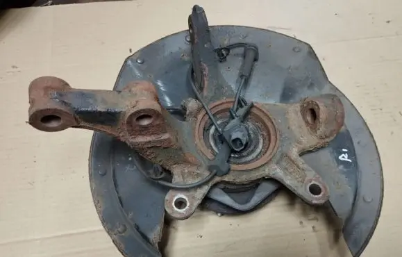 Honda Civic Front wheel hub spindle knuckle