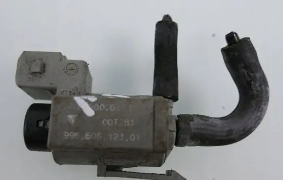 Porsche Boxster 986 Vacuum valve 99660512301