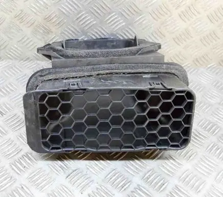 Volkswagen Amarok Air intake duct part 2H2819049