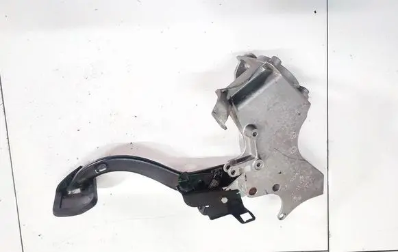 BMW X5 E53 Clutch pedal 1165693