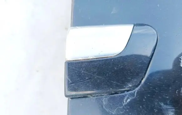 Volkswagen Phaeton Fender trim (molding)