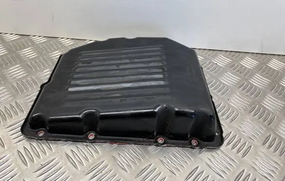 Volvo XC60 Gearbox sump 5G137H395AA