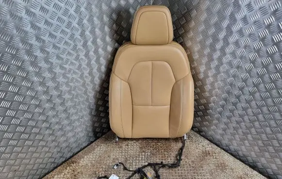 Volvo XC40 Front passenger seat 