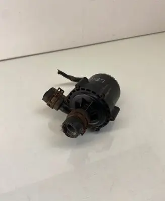 Nissan Leaf I (ZE0) Electric auxiliary coolant/water pump 