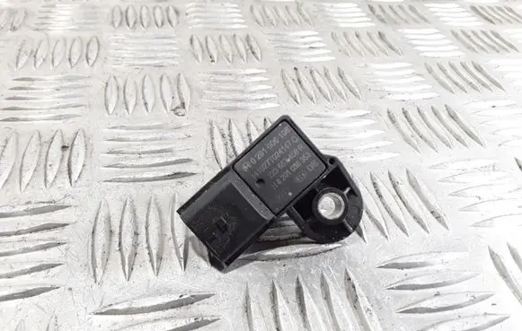 Renault Captur Turbo air boost pressure sensor 0281006108 141027T024147C 223657458R