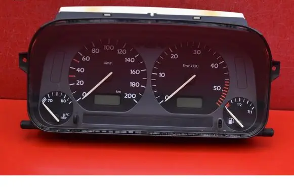 Speedometer (instrument cluster)