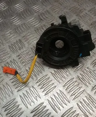 Toyota Yaris Airbag slip ring squib (SRS ring) 0D03075B498