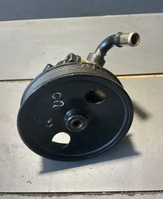 Volvo S40, V40 Power steering pump 9125202 26041458V