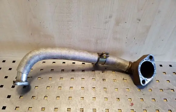Mitsubishi Pajero EGR valve line/pipe/hose