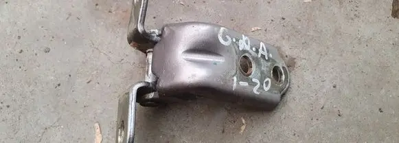 Hyundai i20 (PB PBT) Rear door lower hinge