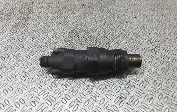 Fuel injector