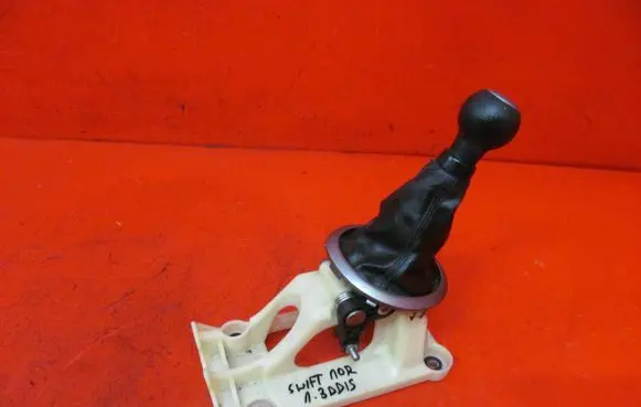 Suzuki Swift I Gear shifter/selector SWIFT6LEWAREK