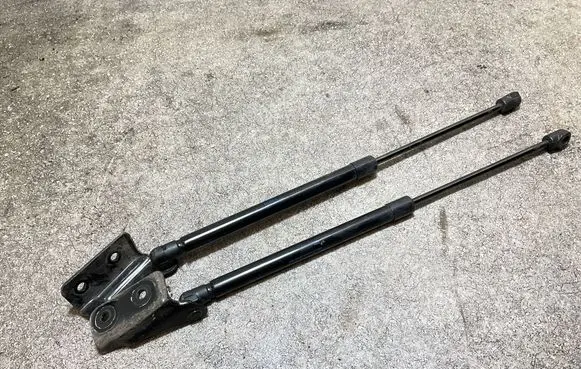 MG MG4 ev Tailgate/trunk strut/damper 11354703 11354704
