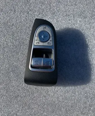 Mercedes-Benz C W205 Electric window control switch A2059057011